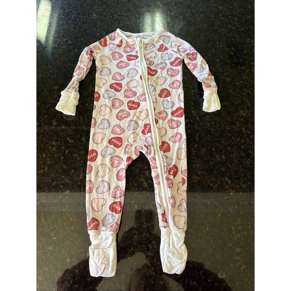 Caden Lane Girls Bamboo Sleeper Romper Sz 6-12m Valentines Hearts Zippered Conve